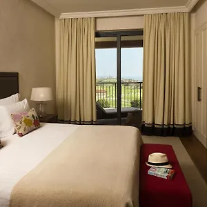 Hotel Cascade, Lagos